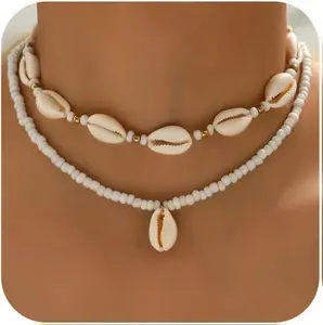 Handmade Sea Shell Necklace for Women Summer Adjustable Natural Shell Collar Necklace (Beige Braided Rope)