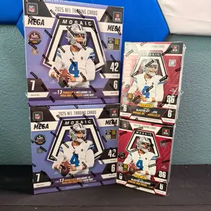 Appreciation (Break 052) Limit of One Team Per Person      2X Mosaic Hobby Megas -Camo Red Parallels                                              2X Mosaic Blasters - mosaic Red Parallels