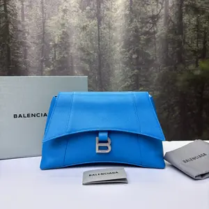 Pre-owned Balenciaga Leather Shoulder Bags 7.8'' R3009 Shoulder Bag C13343925117 0612 T5 Qiqi
