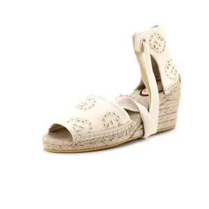 Pre-owned Gucci Women's Damita Espadrilles Interlocking G Embroidered Canvas by Rebag