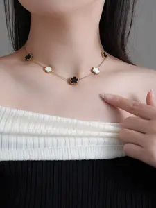 Five-Leaf Clover Necklace, Titanium Steel, Non-Fading, High-Quality Sweater Chain, Lucky Grass Jewelry, Elegant Accessory