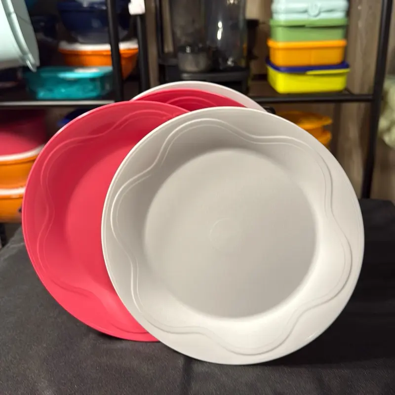 Tupperware Floresta Dessert Plates
