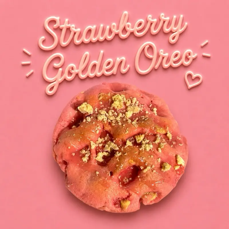 Strawberry Golden Oreos
