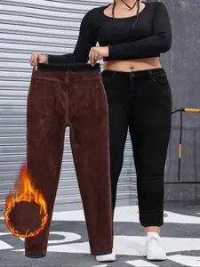 Women's Plus Size Denim Jeans Fall & Winter Warm Washed Trendy Fashion Long Jeans Fitted Thick Elastic Slimming