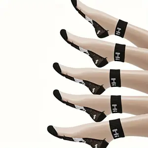 Stay Fresh & Cool! 10 Pairs Women's Cartoon Cat Mesh Socks. Features Moisture-Wicking & Odor-Preventing Technology for Comfortable Summer Wear.