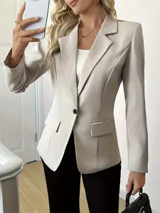 This is a women's apricot-colored, Trendy blazer, featuring a minimalist and commuter-friendly design. It has a classic lapel and a regular fit, with a style that is mature, suitable for various occasions such as work commuting and casual daily we