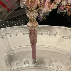 Pink Flower DIY Pen with Rhinestone - Simple Design for Creative Crafting and Crafting Supplies