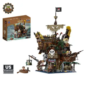 Seamless Pirates Hub Building Kit, 2858-Piece ABS Plastic Construction Toy, Ages 12+, Limited Stock (Only 3 Left)