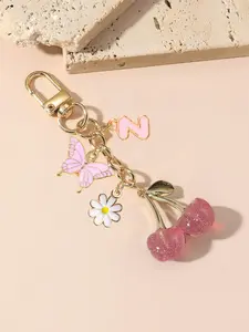 26 Letter Cherry Butterfly Bag Charm Pendants, Initial & Daisy Bag Chain Charms, Personalized Sweet Coquette Bag Decoration Keychain, Custom Cute Girly Bag Pendant for Backpack Purse, Ideal for Name Initials & Fruit Lovers, Sparkly Bag Charm
