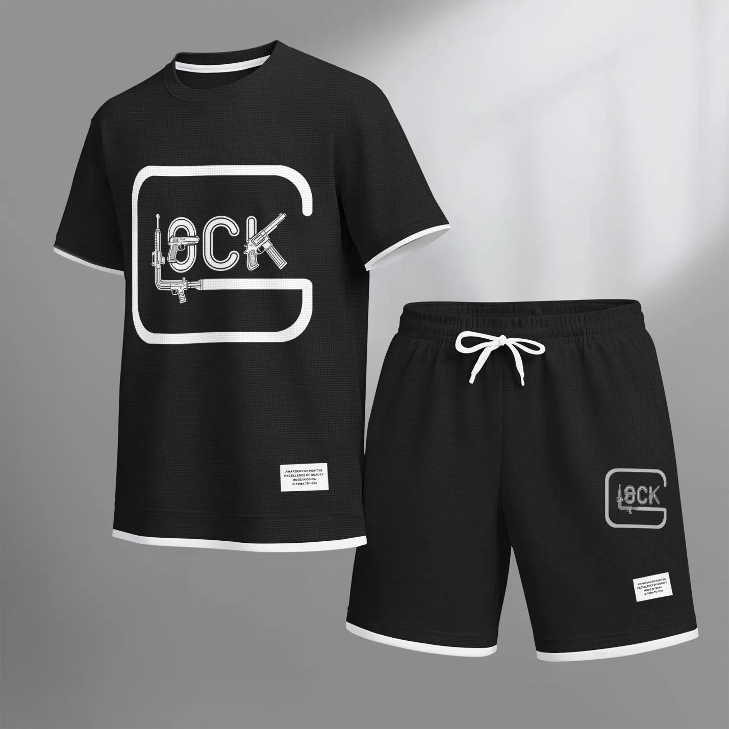 Men's gun-print drawstring shorts set is an ideal choice for the spring and summer seasons. This casual summer outfit consists of a short-sleeve shirt and a pair of shorts, making it suitable for both everyday wear and athletic activities.