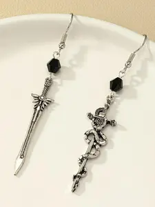 Vintage Sword Design Asymmetrical Dangle Earrings (1 Pair), Vintage Western Gothic Jewelry for Women, Retro Jewelry for Party, Daily Clothing Decor, Trendy All-match Jewelry for Birthday Gift, Vintage Sword Motif
