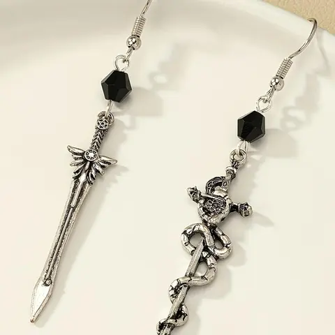 Vintage Sword Design Asymmetrical Dangle Earrings (1 Pair), Vintage Western Gothic Jewelry for Women, Retro Jewelry for Party, Daily Clothing Decor, Vintage Sword Motif, Dangling Earrings