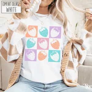 Comfort Colors Summer Strawberry Shirt, Retro Checkered Summer, Vintage Strawberry, Strawberry Aesthetic, Gardening Gifts