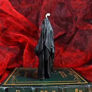 2PCS HALLOWEEN MASKED FACELESS CANDLES, INDOOR VINTAGE HALLOWEEN DECOR