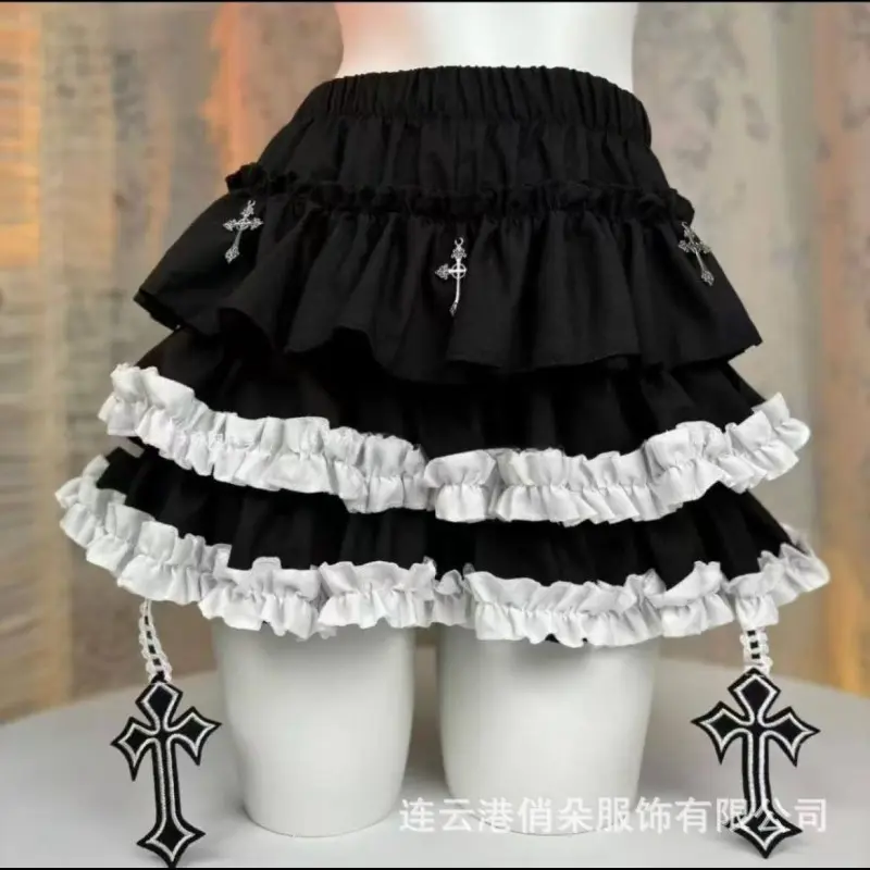 [26th] 13th Black+White