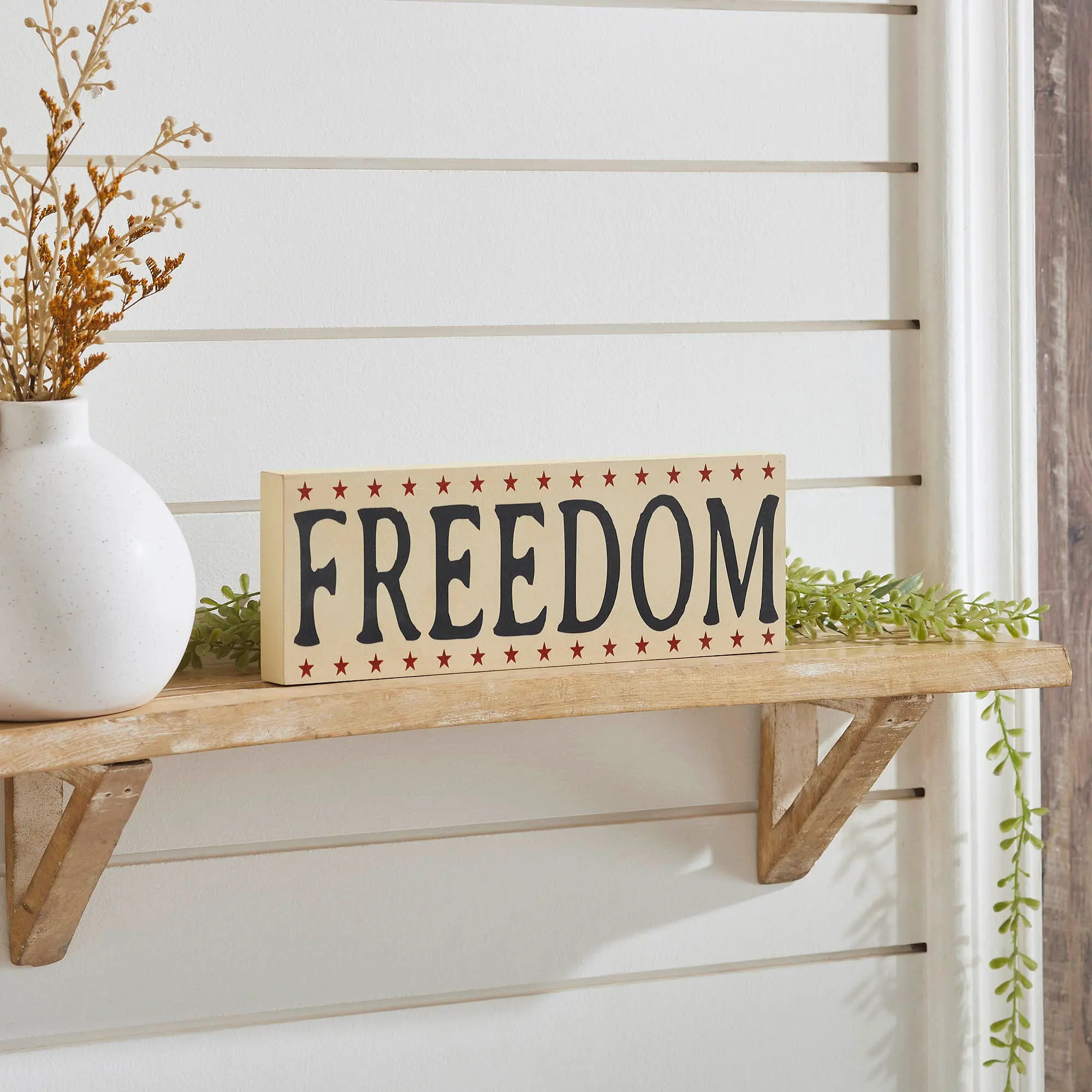 Freedom w/Red Stars on Creme Block Sign