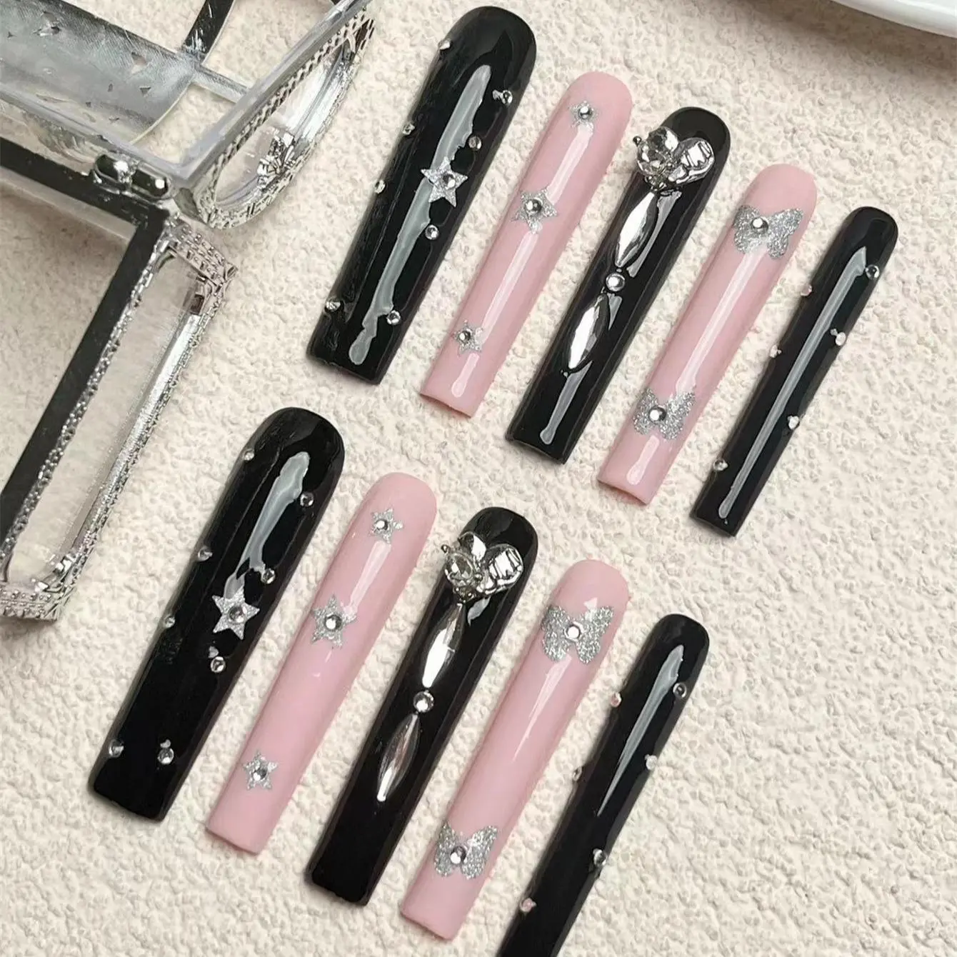 Extra Long Square Fake Nail Tips with Nail Tools, 10pcs/set Y2K Style Elegant Fashionable Rhinestone Decorated Nail Art DIY Design Press on Nails, Elegant Stick on Nails Kit for Women & Girls