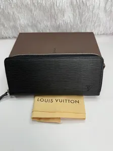 Pre-owned Louis Vuitton Epi Leather small leather goods Clemence Wallet in Black Epi Leather