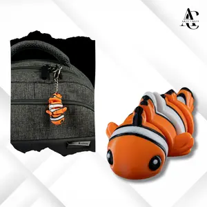 Clownfish / Desk Buddy Home Decor / 3D Articulated Animal Figure / Keychain / Nemo / Accessories / Magnet / Toys