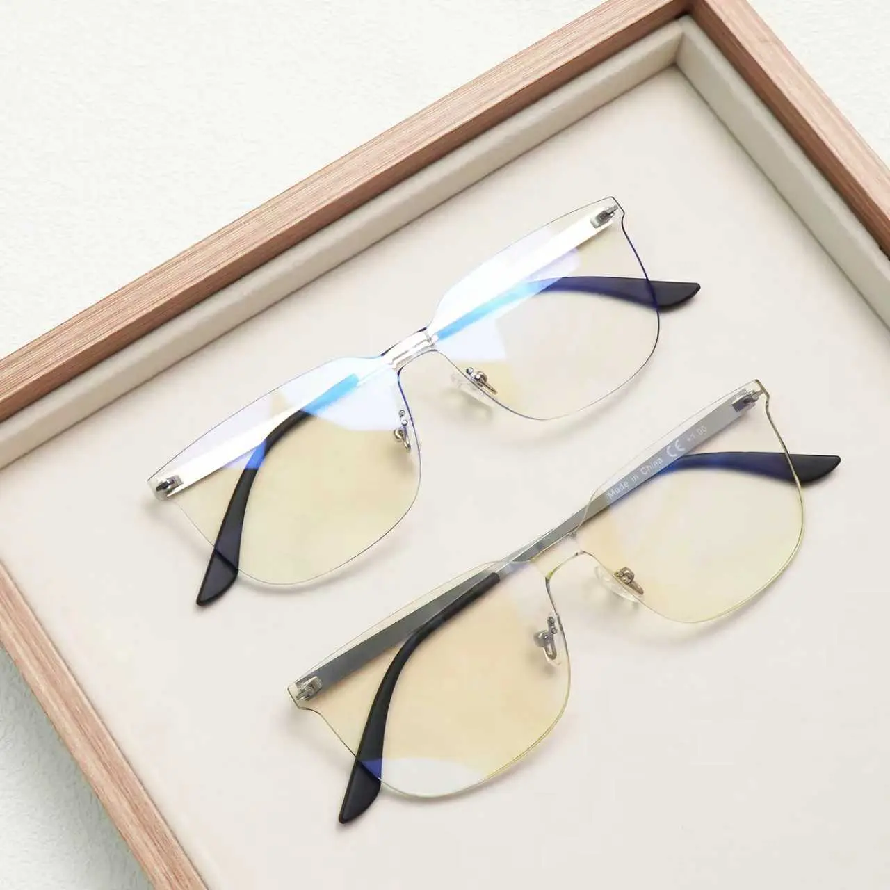 2-Piece Dual-Focus Integrated Blue Light Blocking Reading Glasses Suitable For Men And Women Professional Style, Sharp And Charming Ideal For Everyday Use