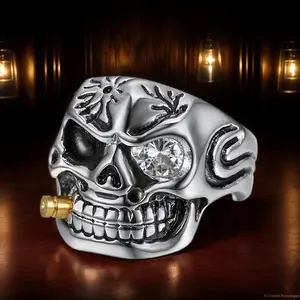 Fashionable and Domineering Gothic Style Single Eyed Skull Inlaid with Synthetic Zircon Stainless Steel Men's Ring Cubic Zirconia