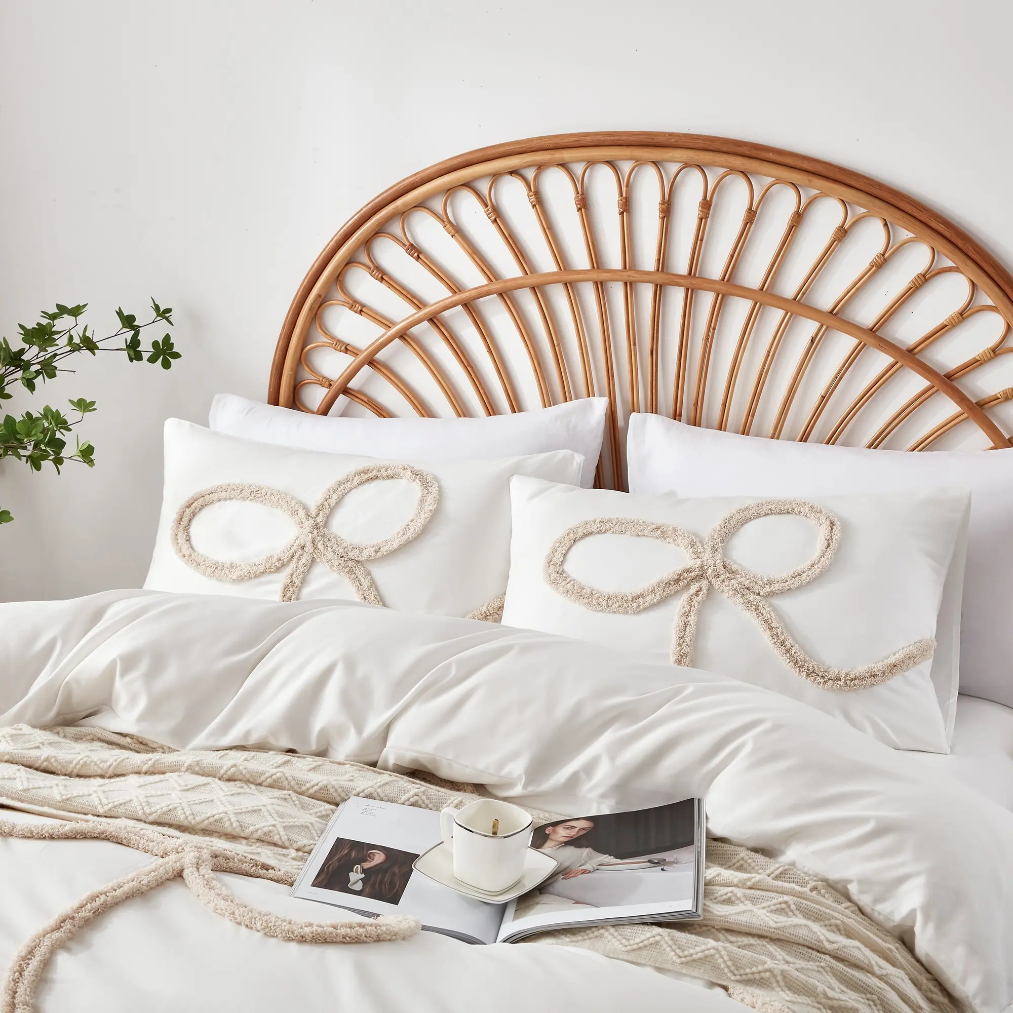2-Piece Bow Pattern Pillow Covers, 20x30 Inches, Soft & Cozy Bedding Accessories, Boho Bedding, Polyester Bedding, Perfect for Home Decor No Includes Pillows- Queen