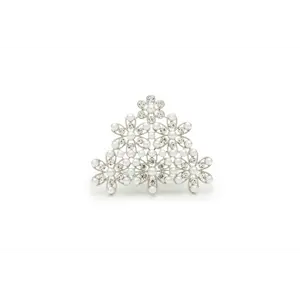 Holly — The Pearl Tiara