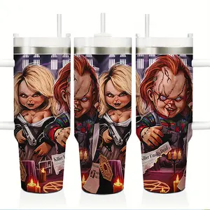 Bride of Chucky Horror Doll Inspired 40oz Insulated Travel Tumbler Stainless Steel Mug with Handle and Straw Leak Proof Vacuum Thermal Cup Keeps Drinks Hot 12H Cold 24H Fan Gift Spooky Goth Aesthetic Large Water Bottle Reusable Mug Retro 2026