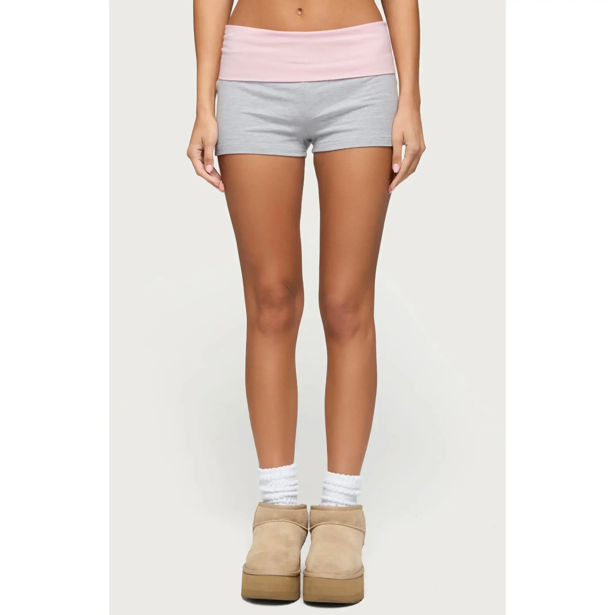 Edikted Women's Emmey Contrast Foldover Shorts