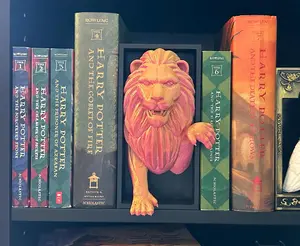 Red Gold Lion Gryffindor house inspired 3D Book Nook