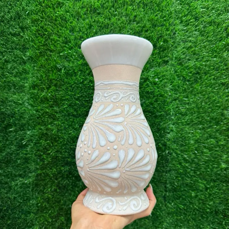 Vase Relieve color Blanco Arena Ovalado Concha Sets 9.5In.