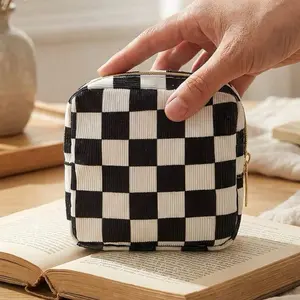 Portable Period Bag With Zipper Discreet Privacy Protection Soft Corduroy Napkin Storage Bags For Women And Girls Menstrual Pad Tampon Holder Versatile Makeup Bag Neat Mini Cosmetic Bag Jewelry Organzier Room Decor Office Desk Dorm Room Bathroom Gym Cruis
