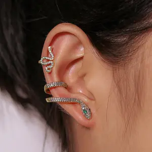 Korean-style three-dimensional animal ear clip, zircon gold snake earrings, vintage ear bone clip, minimalist snake-shaped stud earrings with full diamond inlay
