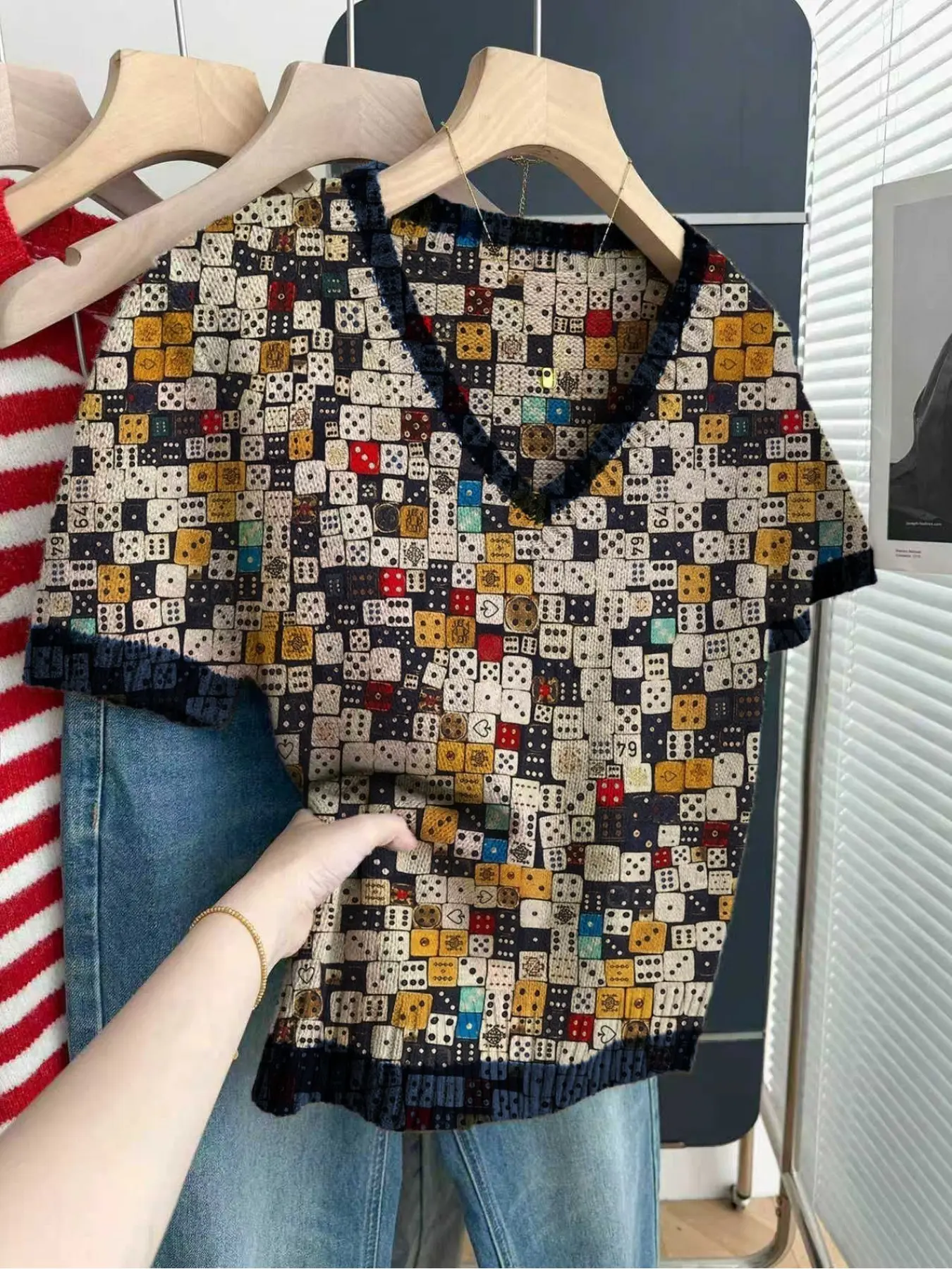 Casual loose V-neck short-sleeve knit top with contrast trim and plaid print Boho Shirt Blouse. Perfect for spring and summer, ideal for women's daily wear. Available in khaki and other styles Boho Cottagecore Blouse Womenswear
