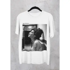 Amy Winehouse T-Shirt Unisex Gift for Amy Winehouse Fans Back To Black Music Lovers Crewneck Shirt Soul Singer Vintage Music Tee Shirt