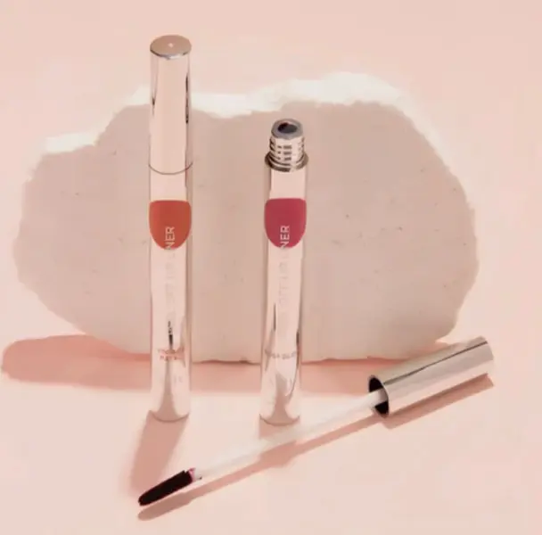 SHE peel off lip liner