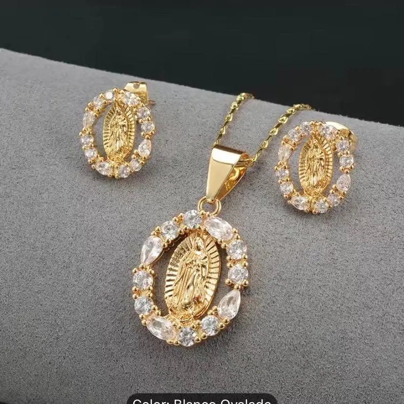 A set of earrings and necklace, virgin heart of Guadalupe. White Jewellery Gift Set Jewelry Sets
