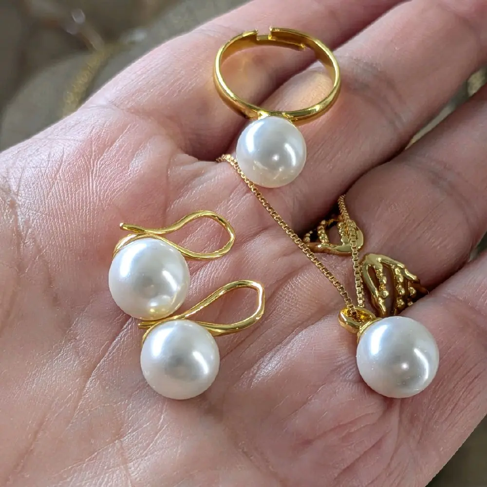 Women's Elegant Pear-Shaped Jewelry Set - Earrings, Ring & Chain for Fashion Accessories Enthusiasts