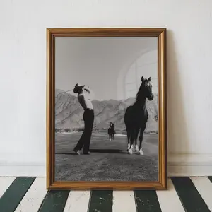 [No Frame] Vintage Cowboy Golf Poster Wall Art Poster, Retro Black and White Western Golf Photo, Cowboy Golfer Sports Art Print
