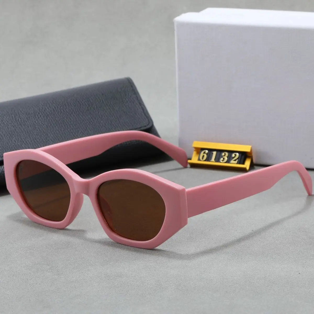Vintage Classic Celestial Cat Eye Black Sunglasses Women 2026 New Aesthetic Thick Frame UV Protection Shades Trendy Y2K Streetwear Eyewear For Driving Beach Vacation Daily Matching Designer Texture Sun Glasses Fit Round Oval Square Face Fashion Accessory