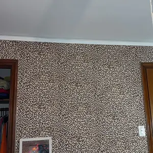 JiffDiff Leopard Print Peel and Stick Wallpaper Waterproof Removable Self Adhesive Textured Wall Paper Yellow Funky Cheetah Contact Paper for Bedroom and Bathroom 120"X17.3" 14.4 sq ft