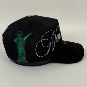 Cap fans “N-Y Crystales ”