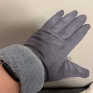 Women's Winter Warm Gloves, Touchscreen Compatible, Elegant Casual Cycling & Driving Gloves, Perfect for Cold Weather