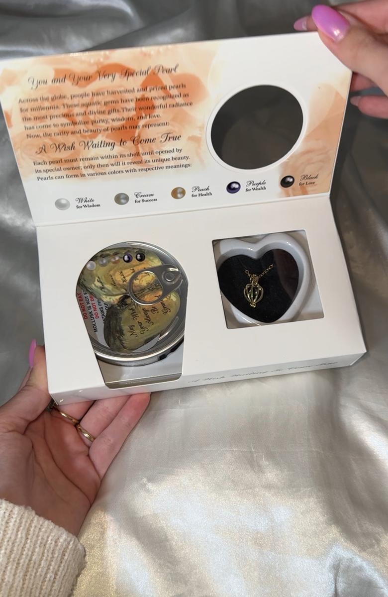 Item: gold plated wish pearl necklace