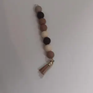 Bead Brilliance Coffee Keychain Silicone Beads - Single Bead Design with Unique Coloration