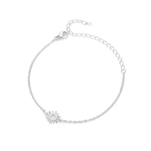 Multi functional and minimalist stainless steel daily bracelet suitable for couples, suitable for both men and women