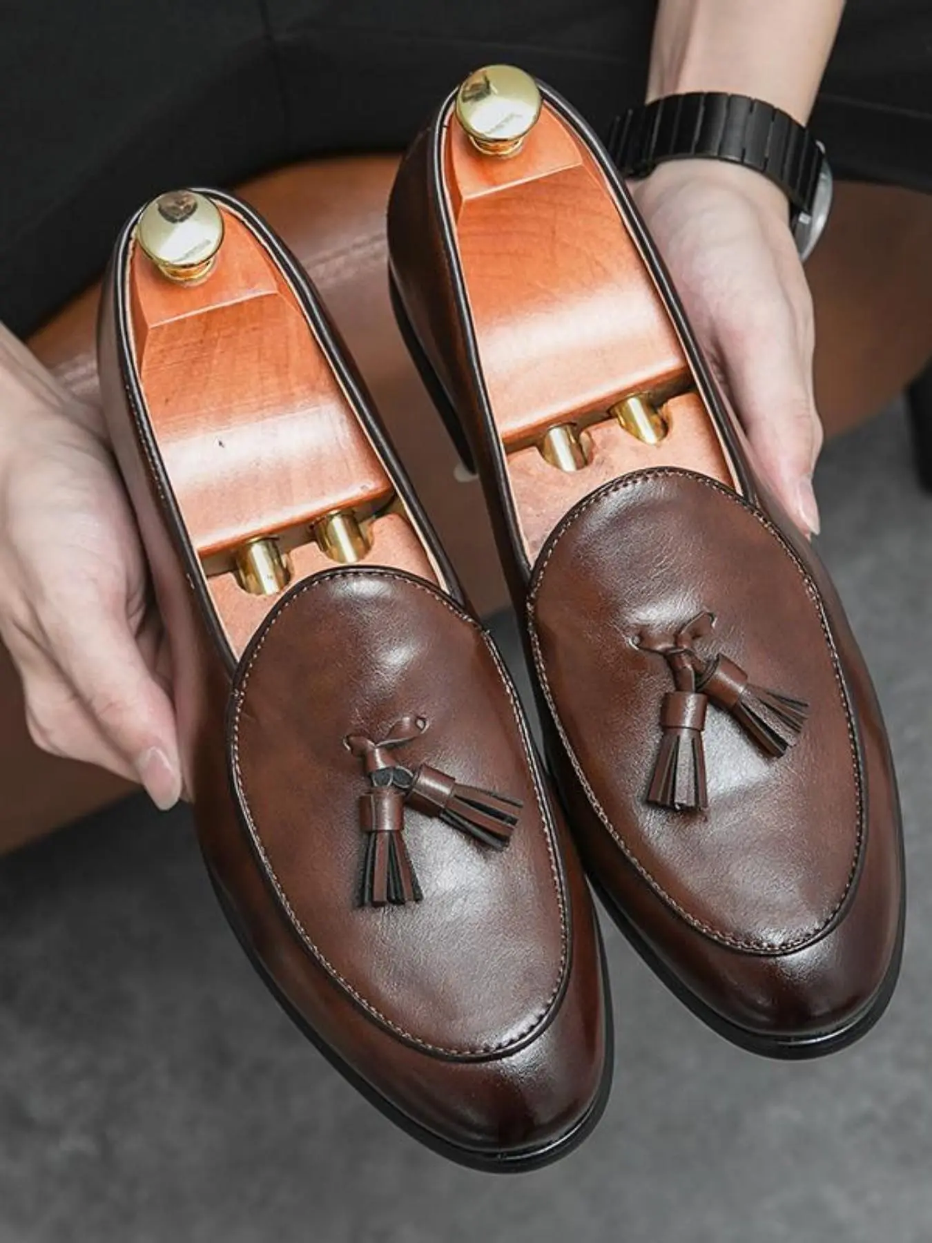 Men's Casual Tassel Decorated Slip-on Flat Heel Loafers, Fashionable Comfortable Round Toe Loafers for Summer, Lightweight Breathable Shoes for Daily Wear