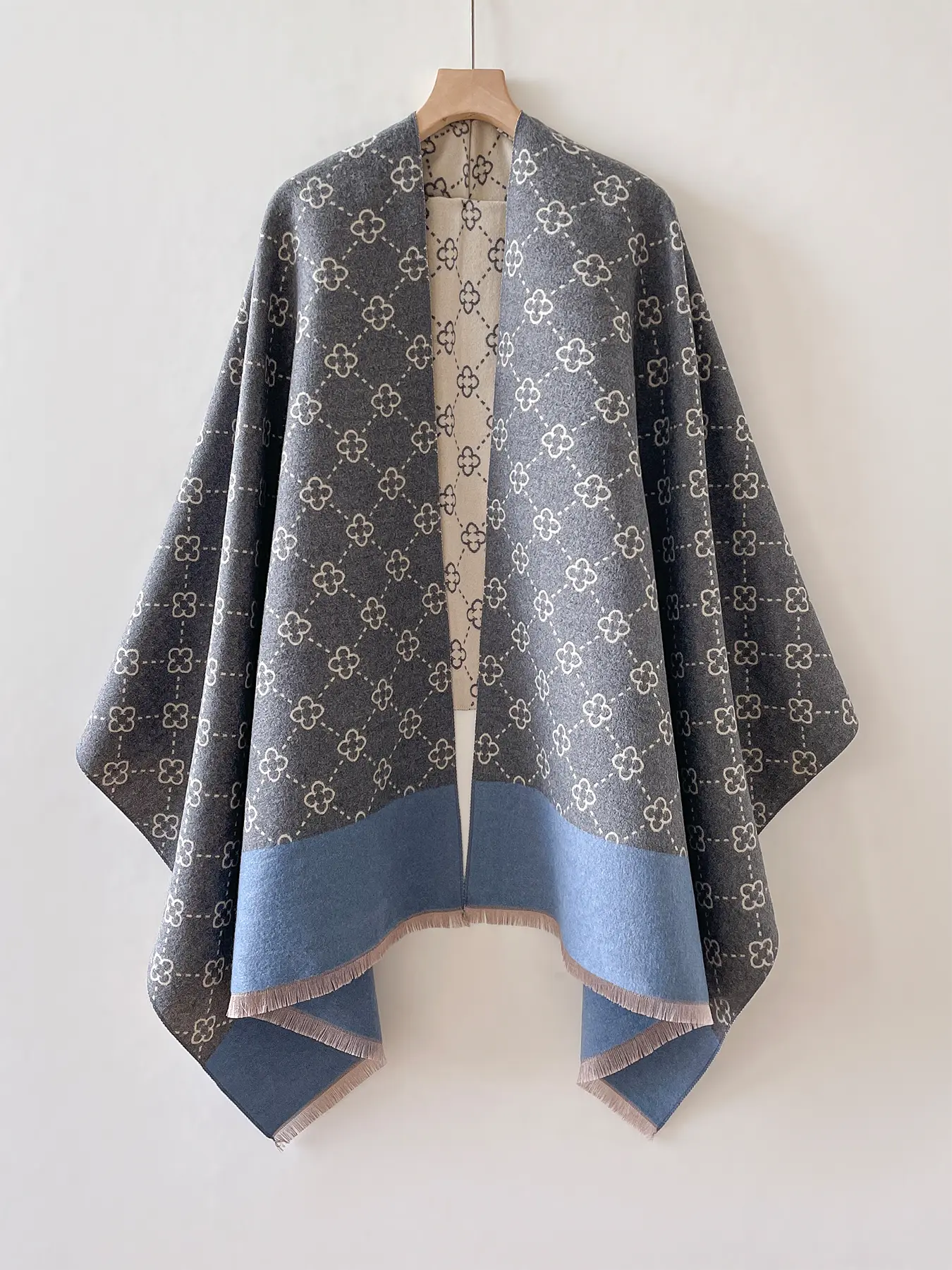 Unisex Plaid Print Shawl, Boho Shawl Wrap, Floral Pattern Shawl, Soft Warm Casual Floral Print Scarf for Fall & Winter, Fashion Accessory, Perfect Birthday Gift, Trendy Woven Fabric, Fluffy Soft Scarf