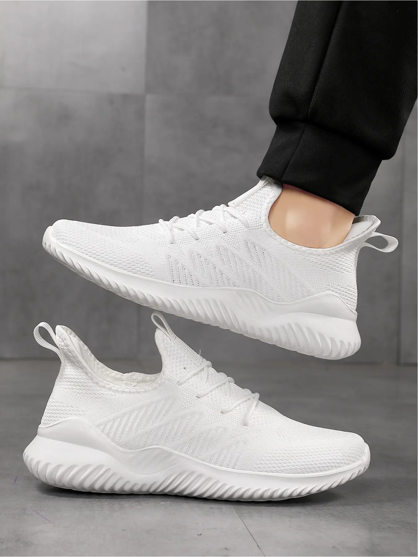 Men's One-piece Fly Knit Mesh Sneakers, Lightweight Soft Cushion Breathable Sport Running Shoes, Versatile Daily Commute Casual Male Footwear, Trendy Running Shoes, Fashion Running Shoes, Cushioned Running Shoes