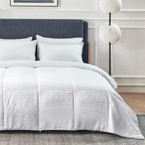Duvet Insert Lightweight Comforter, Quilted Cooling Duvet Insert, Ultra Down Alternative Comforter with Corner Tabs (Queen, White)